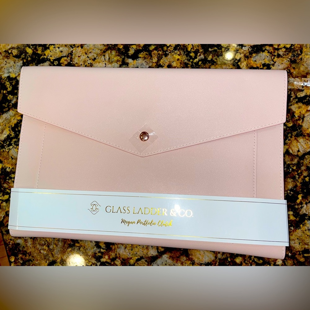 Brand New (with tags) Glass Ladder & Co Megan Portfolio Clutch in Blush Pink